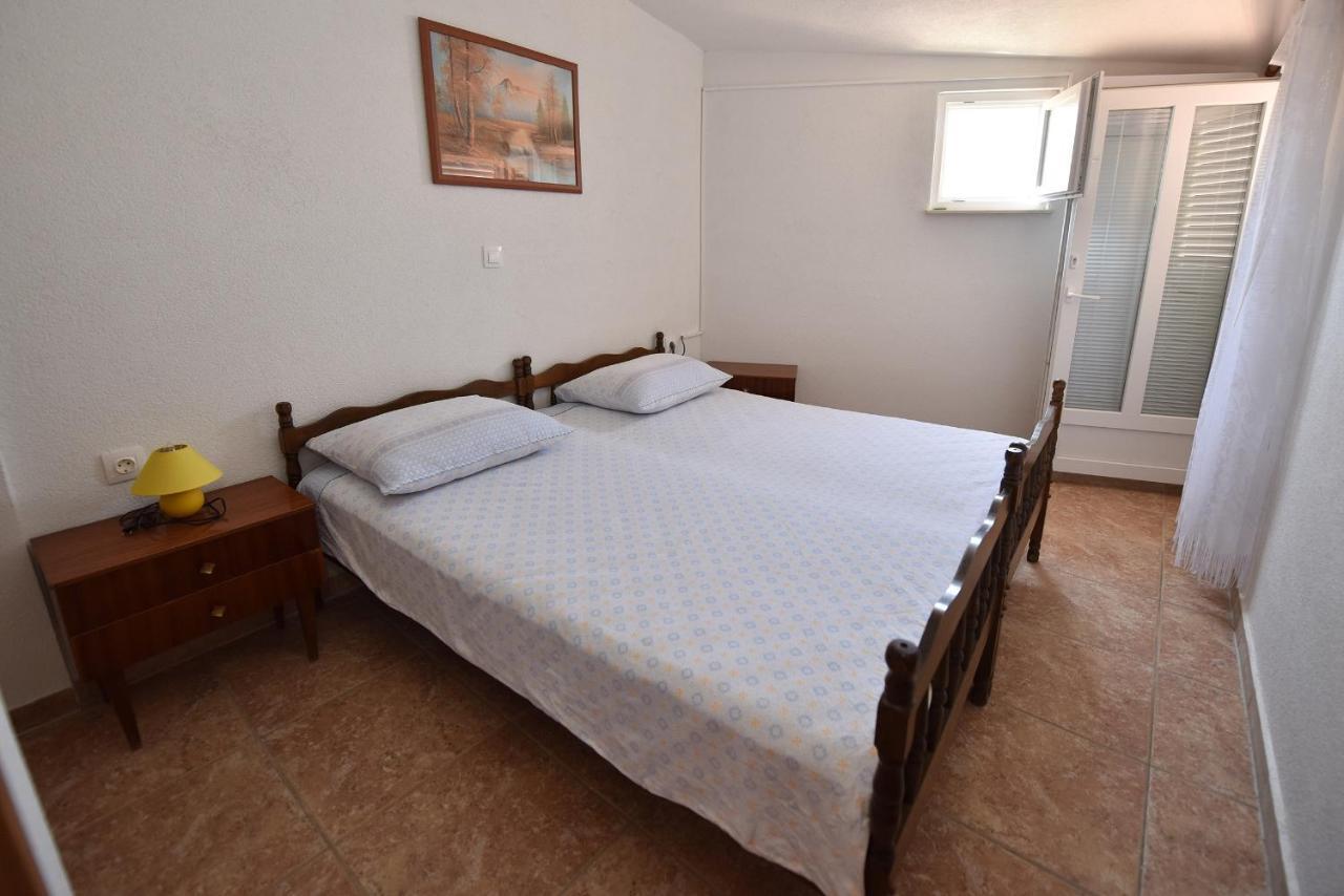 Apartments By The Sea Metajna, Pag - 6522 Zubovići Eksteriør bilde