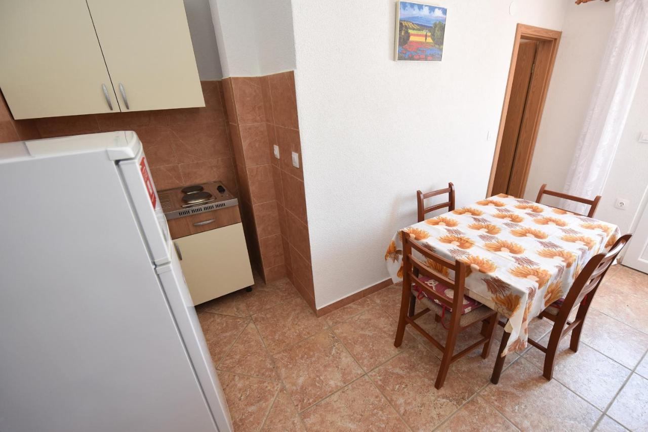 Apartments By The Sea Metajna, Pag - 6522 Zubovići Eksteriør bilde