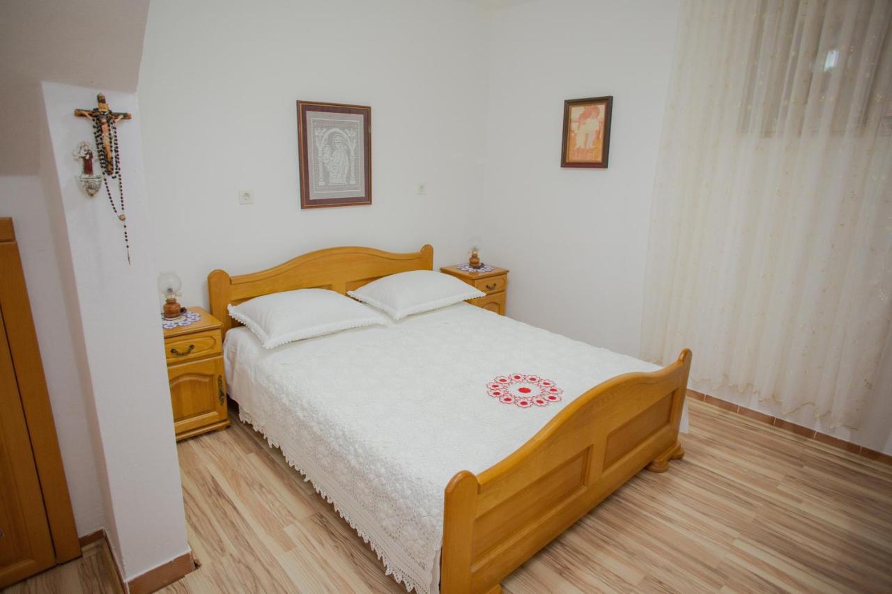 Apartments By The Sea Metajna, Pag - 6522 Zubovići Eksteriør bilde