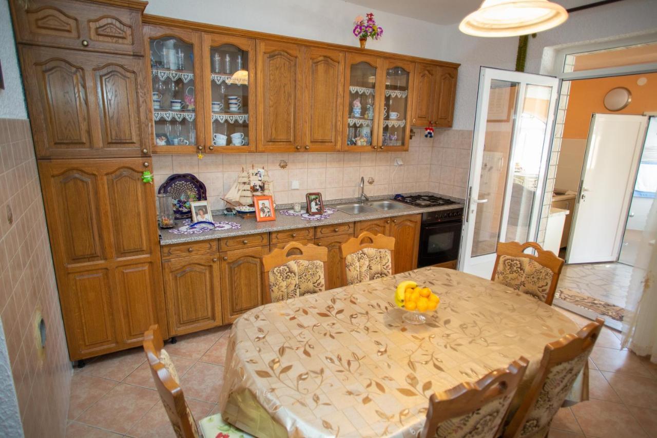 Apartments By The Sea Metajna, Pag - 6522 Zubovići Eksteriør bilde